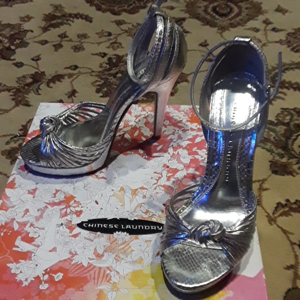 Chinese Laundry Silver ankle strap shoes